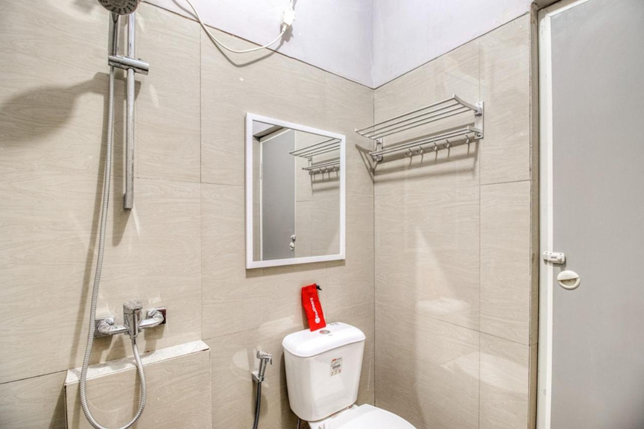 Reddoorz Near Malioboro Tugu Station Jogja 2 Hotel Yogyakarta Exterior photo